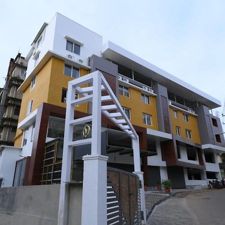 Meenakshi Inn Udupi Exterior photo