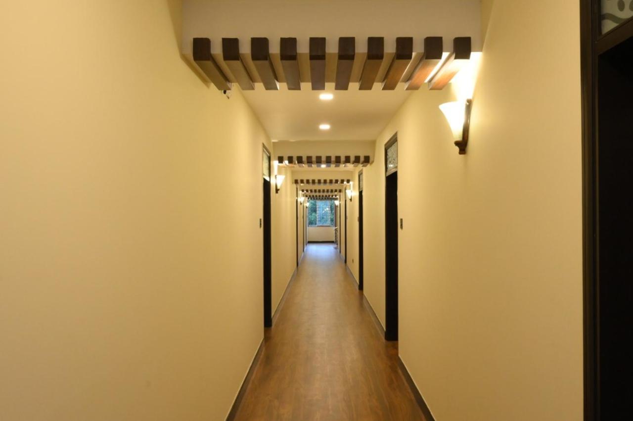 Meenakshi Inn Udupi Exterior photo